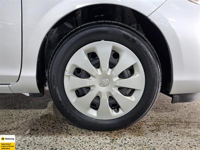 2014 Toyota Aqua - Thumbnail