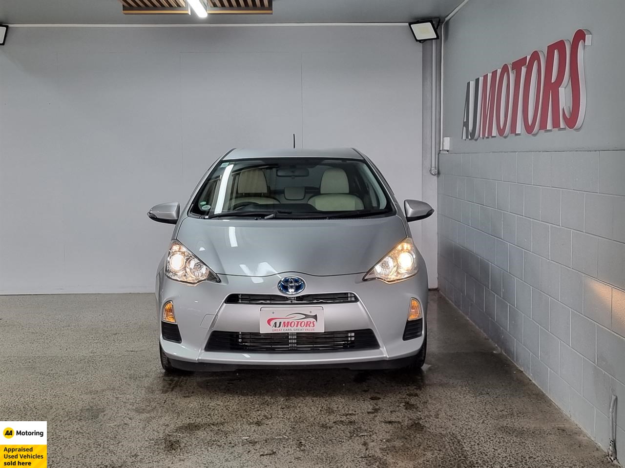 2014 Toyota Aqua