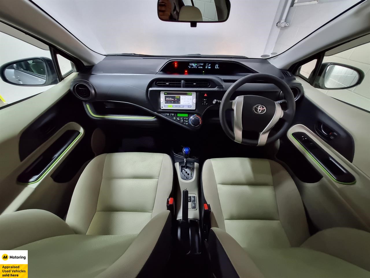 2014 Toyota Aqua