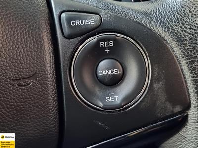 2014 Honda Vezel - Thumbnail