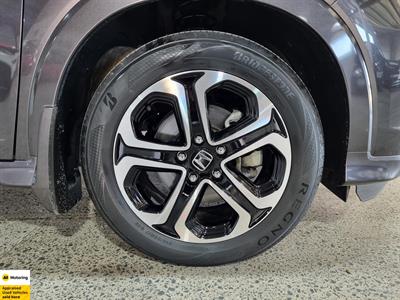 2014 Honda Vezel - Thumbnail