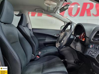 2012 Toyota Ractis - Thumbnail