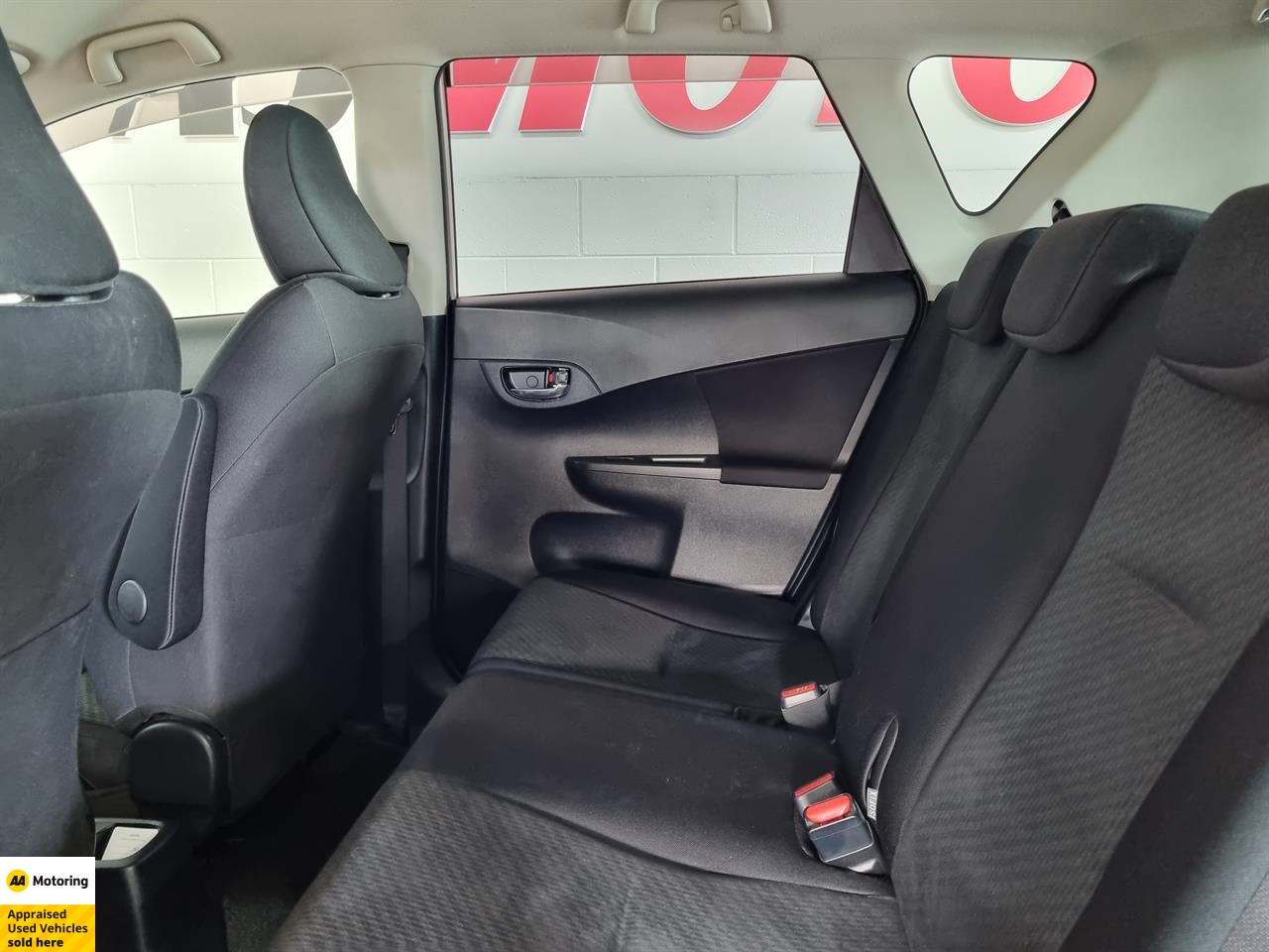 2012 Toyota Ractis