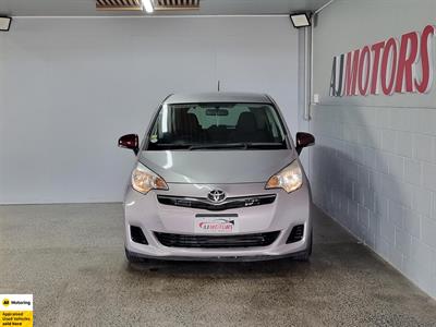 2012 Toyota Ractis - Thumbnail