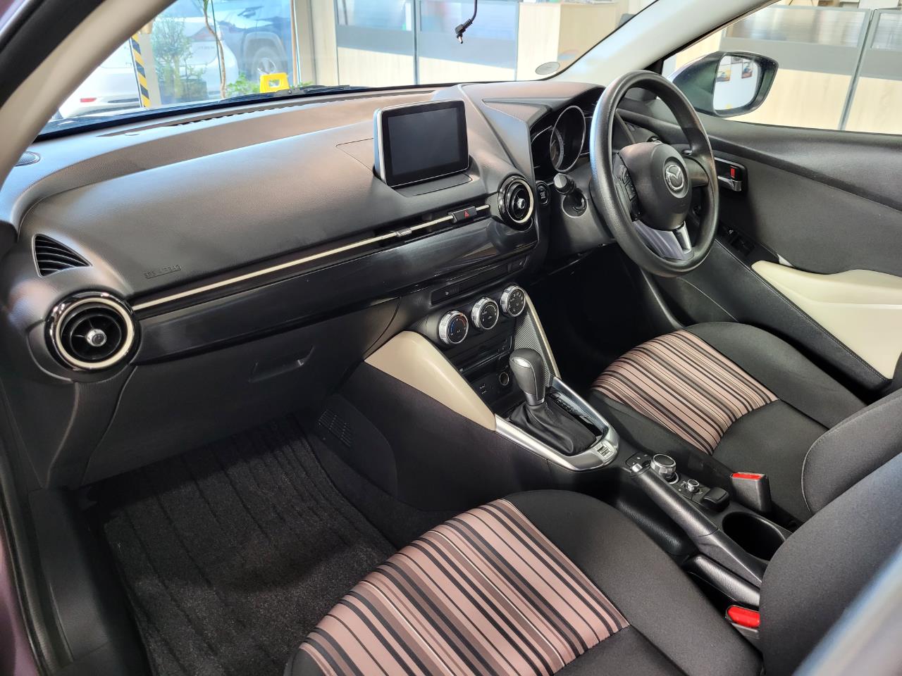 2015 Mazda Demio