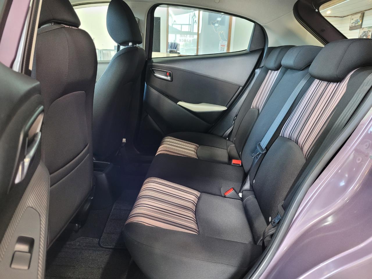 2015 Mazda Demio