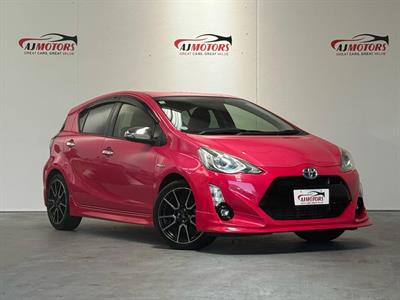 2015 Toyota Aqua - Thumbnail