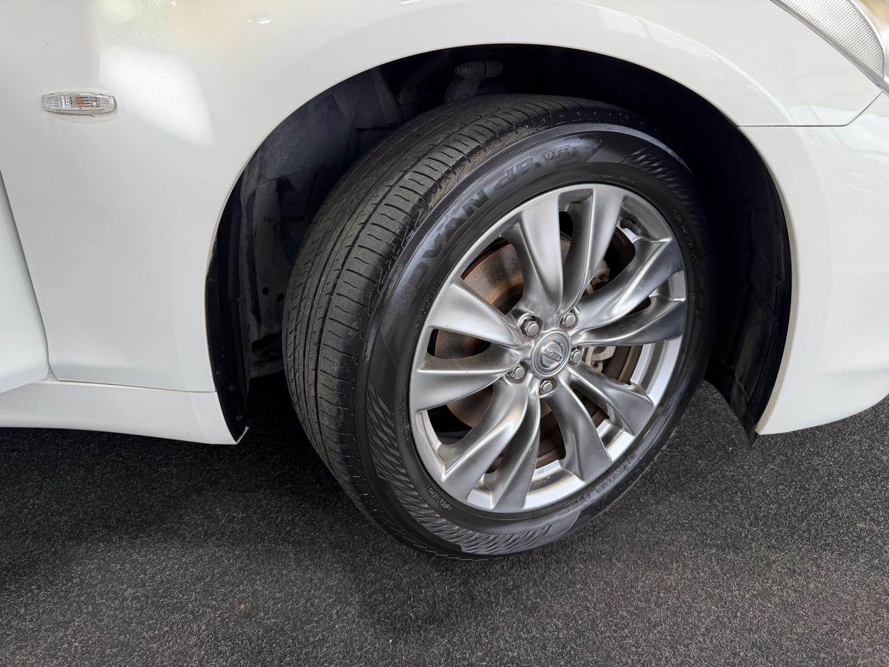 2014 Nissan Fuga