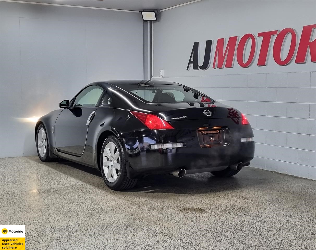 2004 Nissan Fairlady