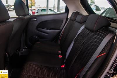 2014 Mazda Demio - Thumbnail