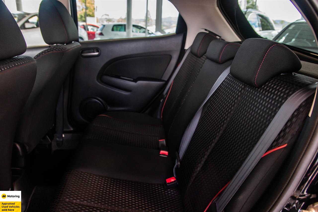 2014 Mazda Demio