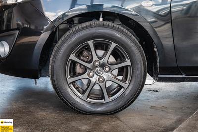 2014 Mazda Demio - Thumbnail