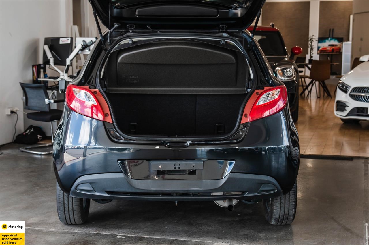 2014 Mazda Demio