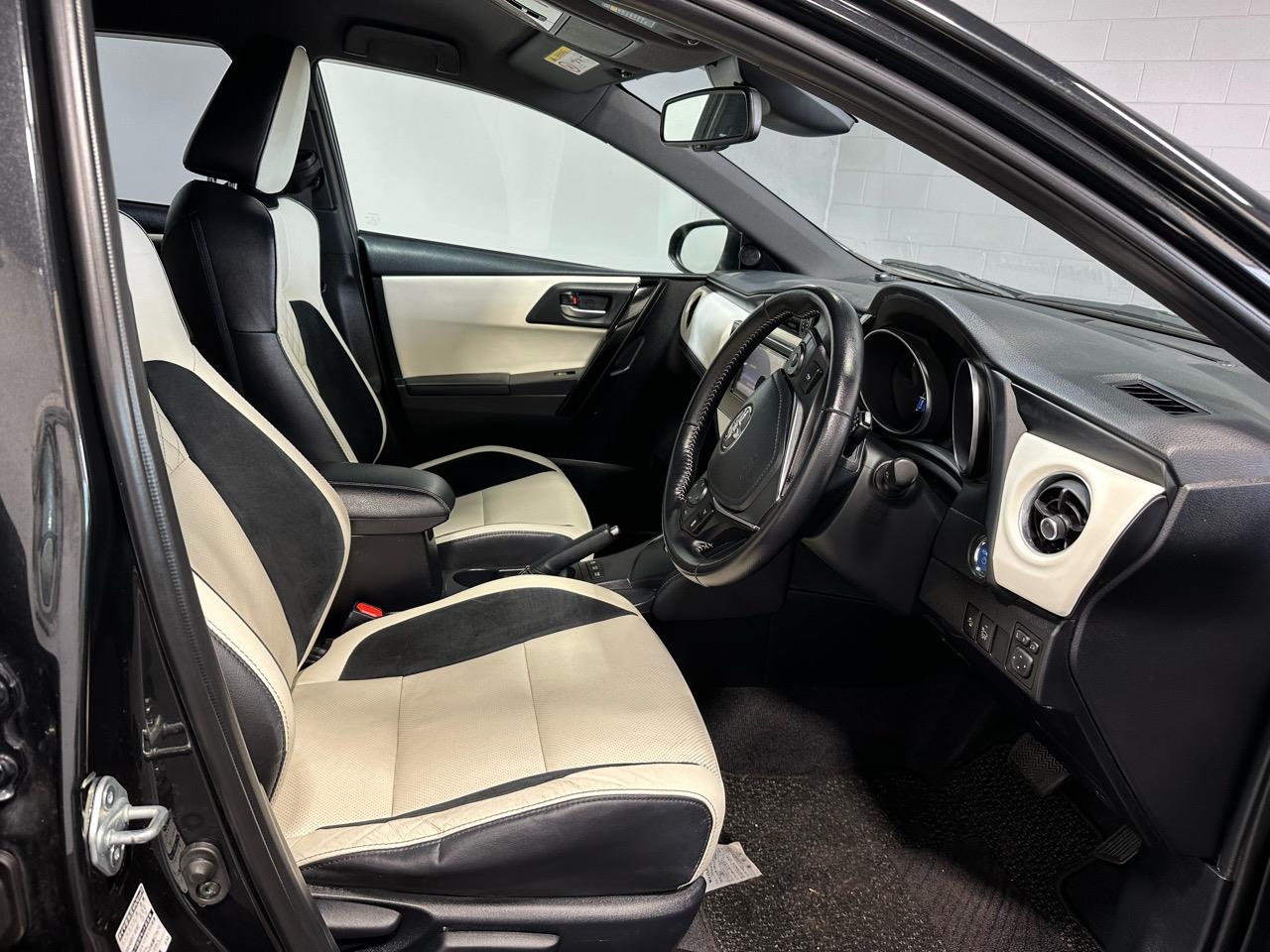 2016 Toyota Auris