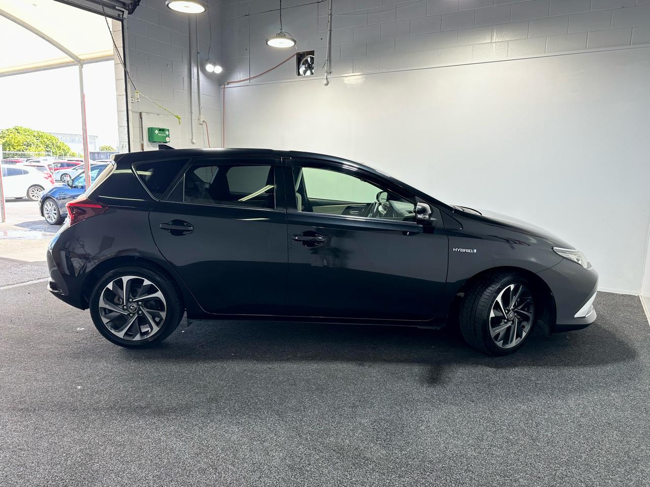 2016 Toyota Auris
