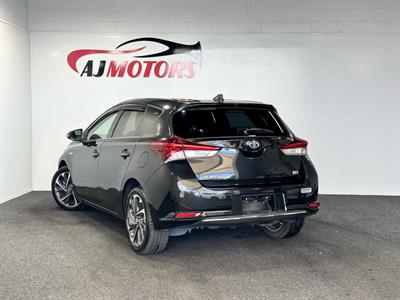 2016 Toyota Auris - Thumbnail