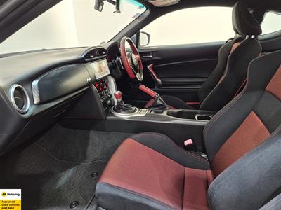 2013 Toyota 86 - Thumbnail