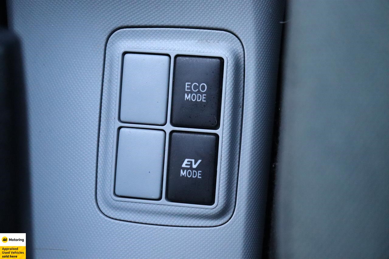 2012 Toyota Aqua