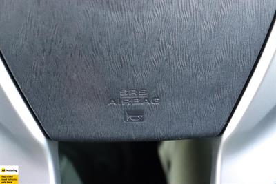2012 Toyota Aqua - Thumbnail