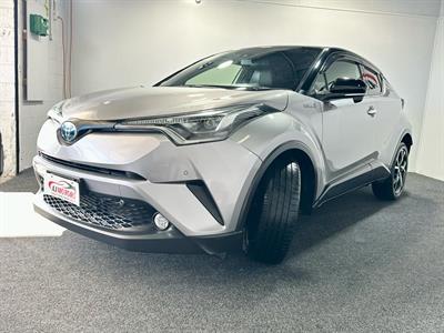 2017 Toyota C-HR - Thumbnail