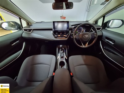 2020 Toyota Corolla - Thumbnail