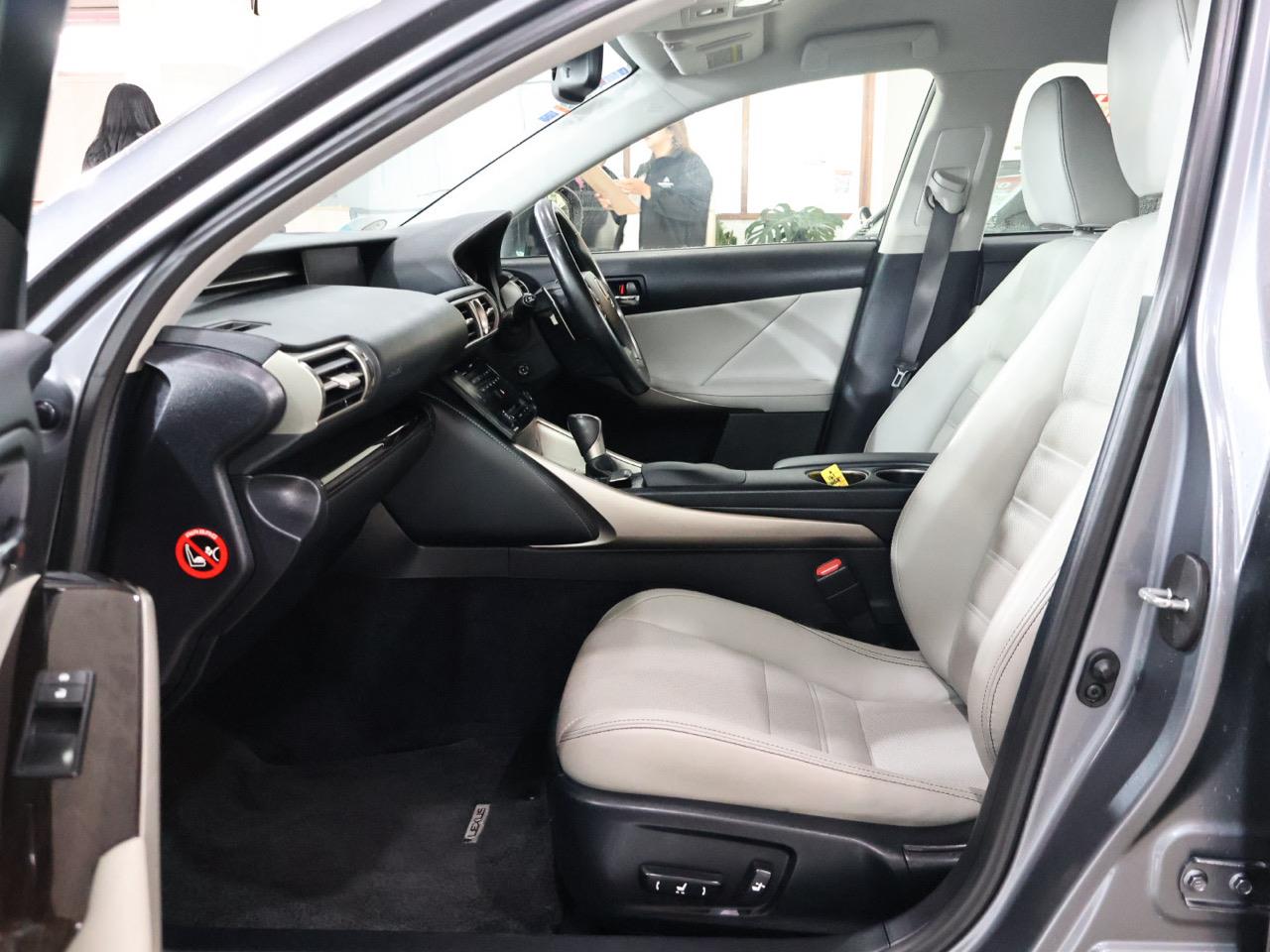 2014 Lexus IS 350
