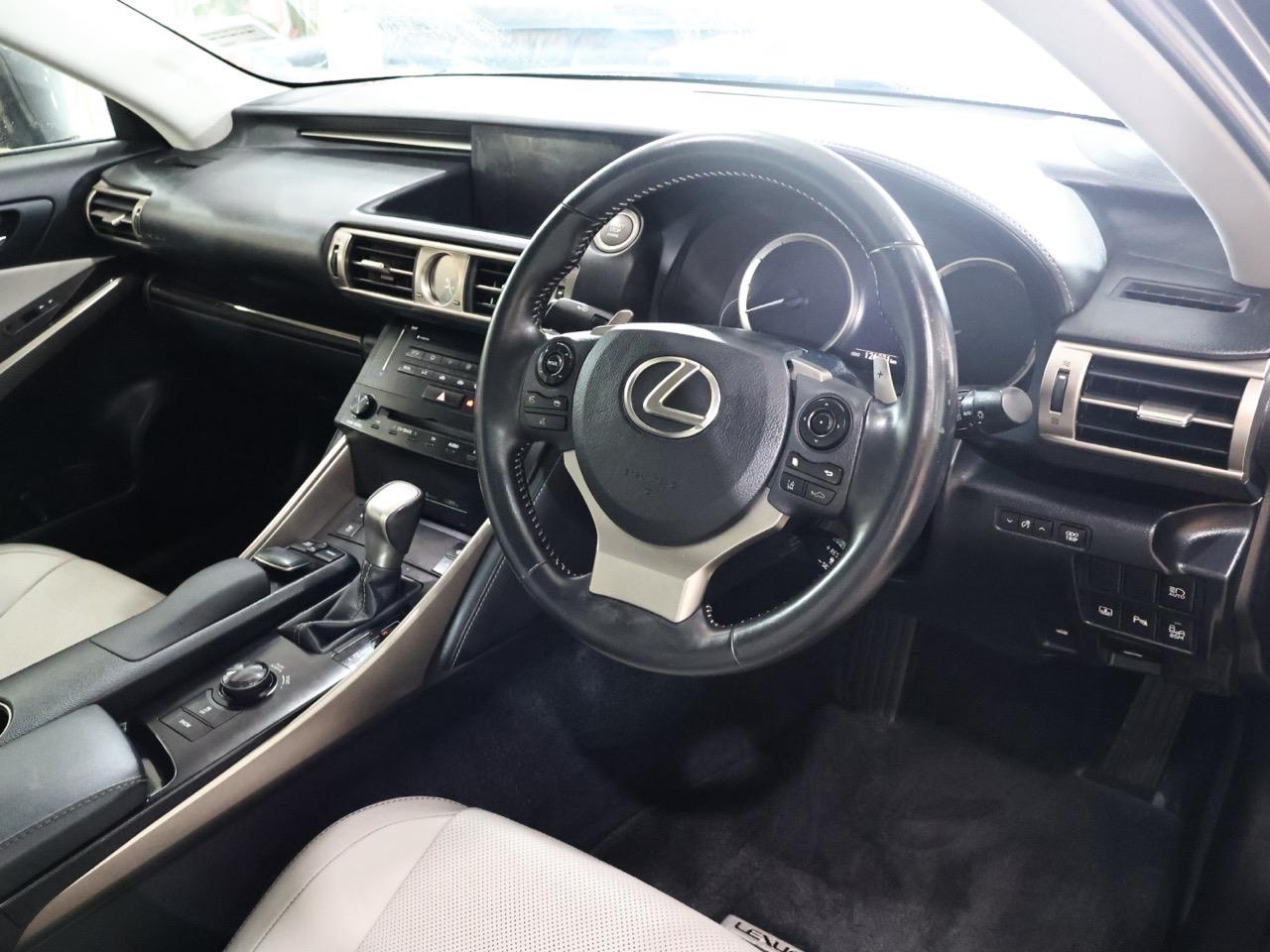 2014 Lexus IS 350