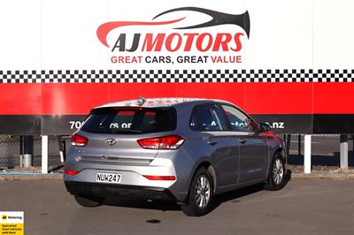 2021 Hyundai i30 - Thumbnail