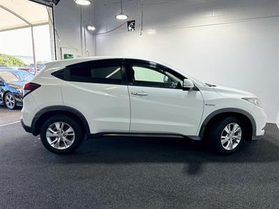 2014 Honda Vezel - Thumbnail