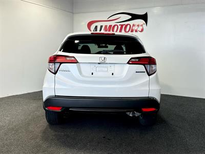 2014 Honda Vezel - Thumbnail