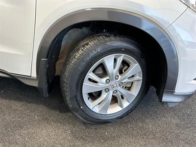 2014 Honda Vezel - Thumbnail