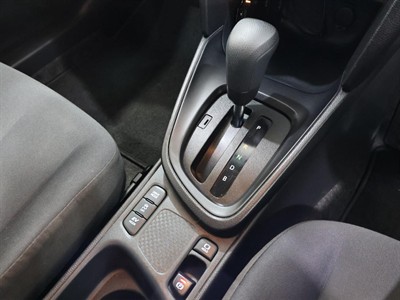 2021 Toyota YARIS CROSS - Thumbnail