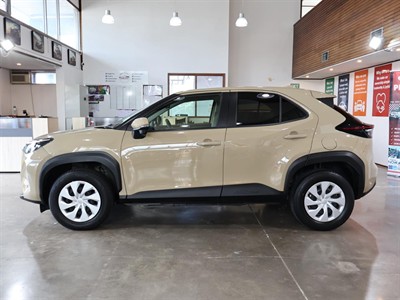 2021 Toyota YARIS CROSS - Thumbnail