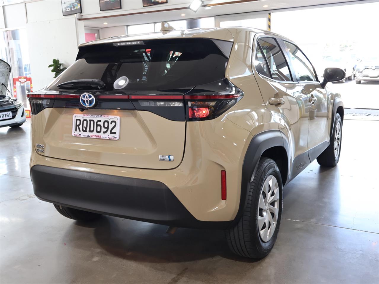 2021 Toyota YARIS CROSS
