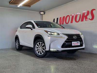 2014 Lexus NX 300h - Thumbnail