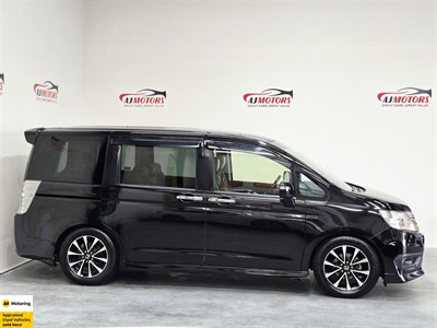 2015 Honda STEPWAGON - Thumbnail