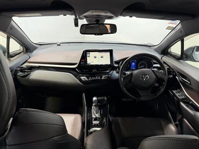 2018 Toyota C-HR - Thumbnail