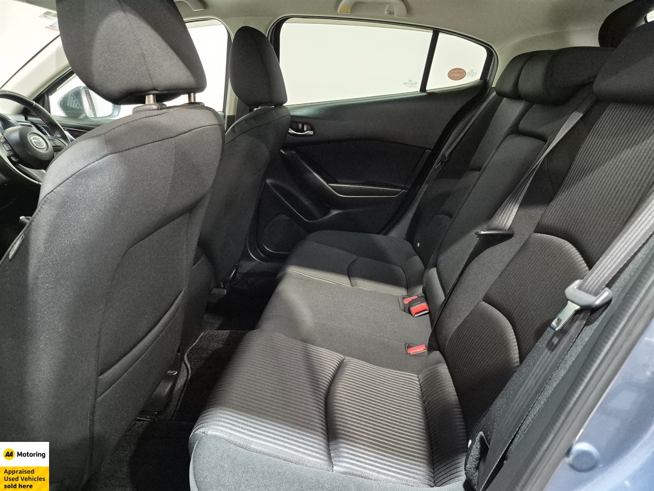 2015 Mazda Axela Sport