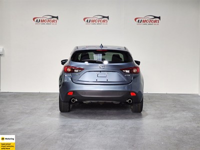 2015 Mazda Axela Sport - Thumbnail