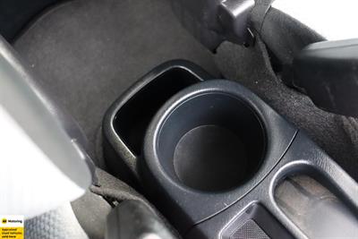 2019 Toyota Aqua - Thumbnail