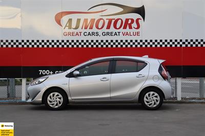 2019 Toyota Aqua - Thumbnail