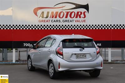 2019 Toyota Aqua - Thumbnail