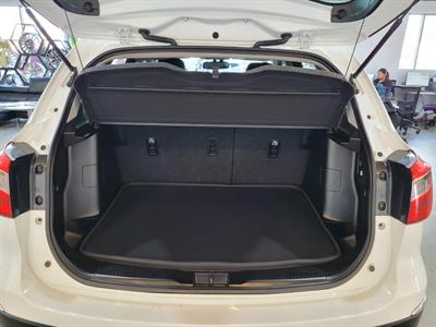 2015 Suzuki SX4 - Thumbnail