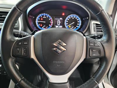 2015 Suzuki SX4 - Thumbnail