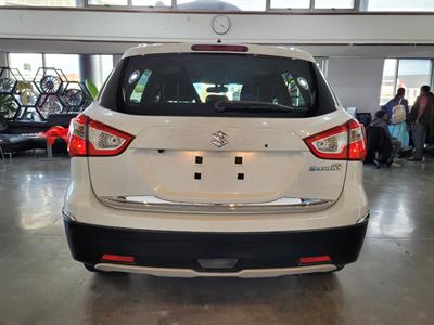 2015 Suzuki SX4 - Thumbnail