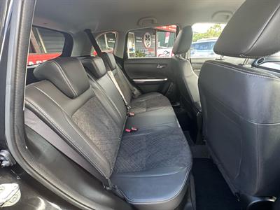 2023 Suzuki Vitara - Thumbnail