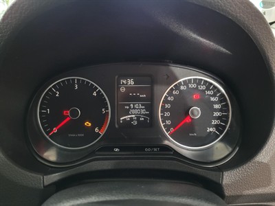 2011 Volkswagen Amarok - Thumbnail