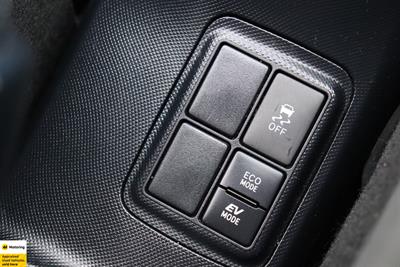 2021 Toyota Aqua - Thumbnail