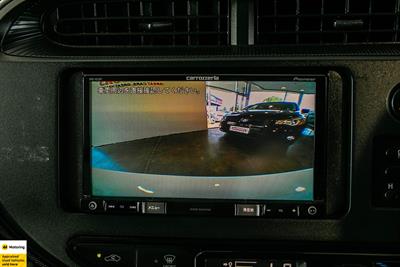 2018 Toyota Aqua - Thumbnail