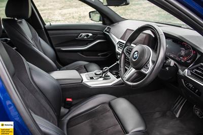 2019 BMW 320i - Thumbnail